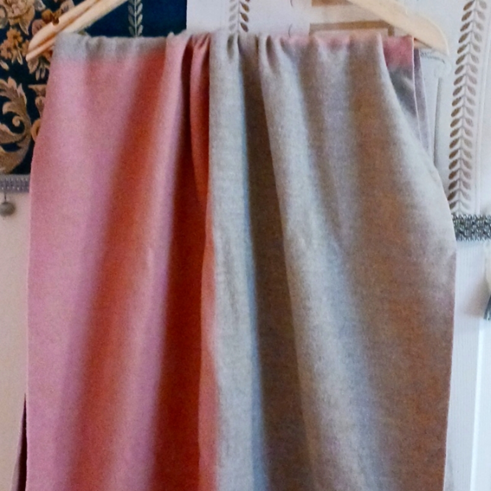 Pretty wrap/scarf